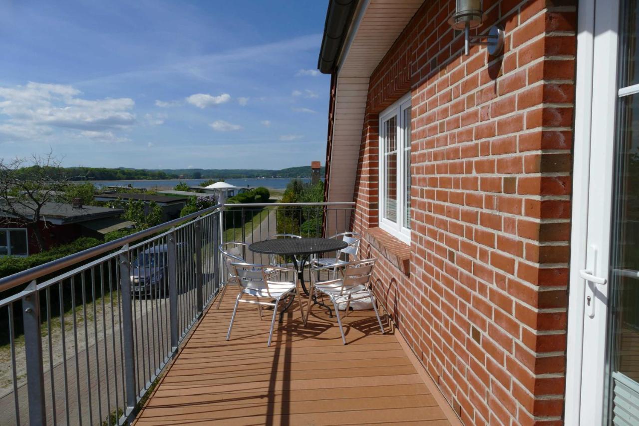 Haus Am Deich Feriendomizil Mit Balkon Apartment Baabe Exterior photo